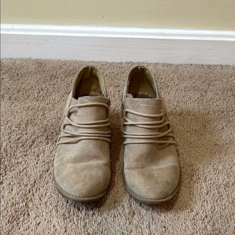 Women’s Tan Rocket Dog Booties